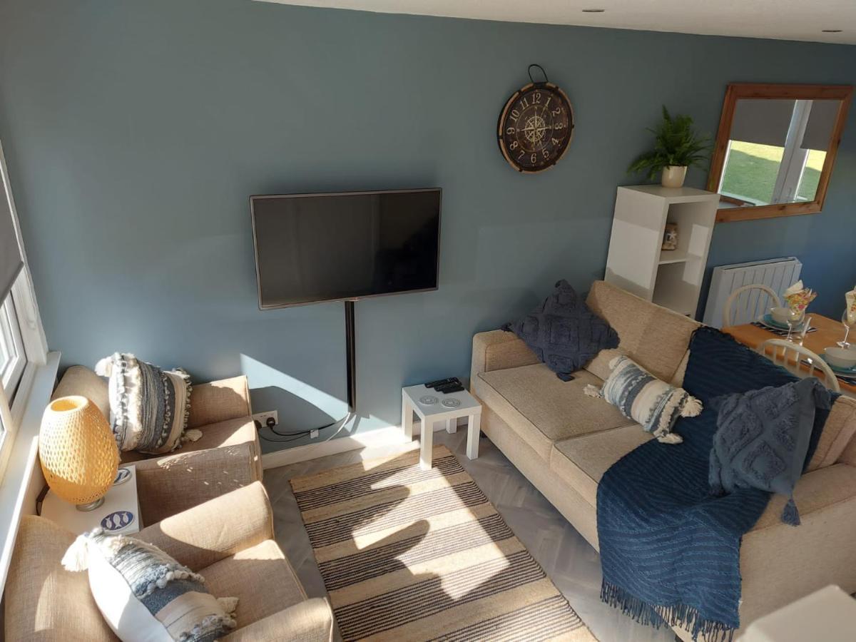 فيلا Galwad Y Mor A Coastal Escape In Pembrokeshire'S National Parks Lamphey المظهر الخارجي الصورة
